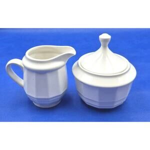 Vintage Williamsburg Pattern Stoneware Sugar Creamer Set Ivory Colored Japan